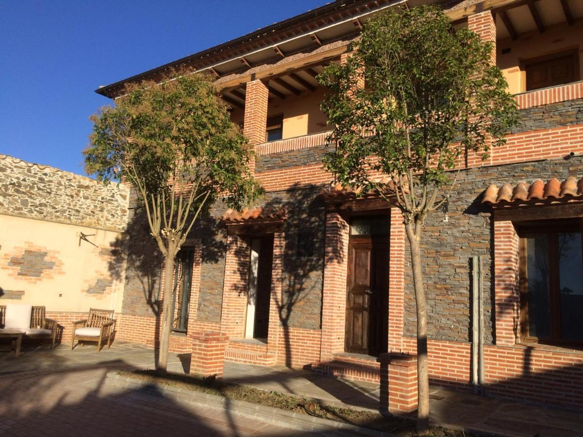 Villas De Miranda Miranda de Azan Exterior photo