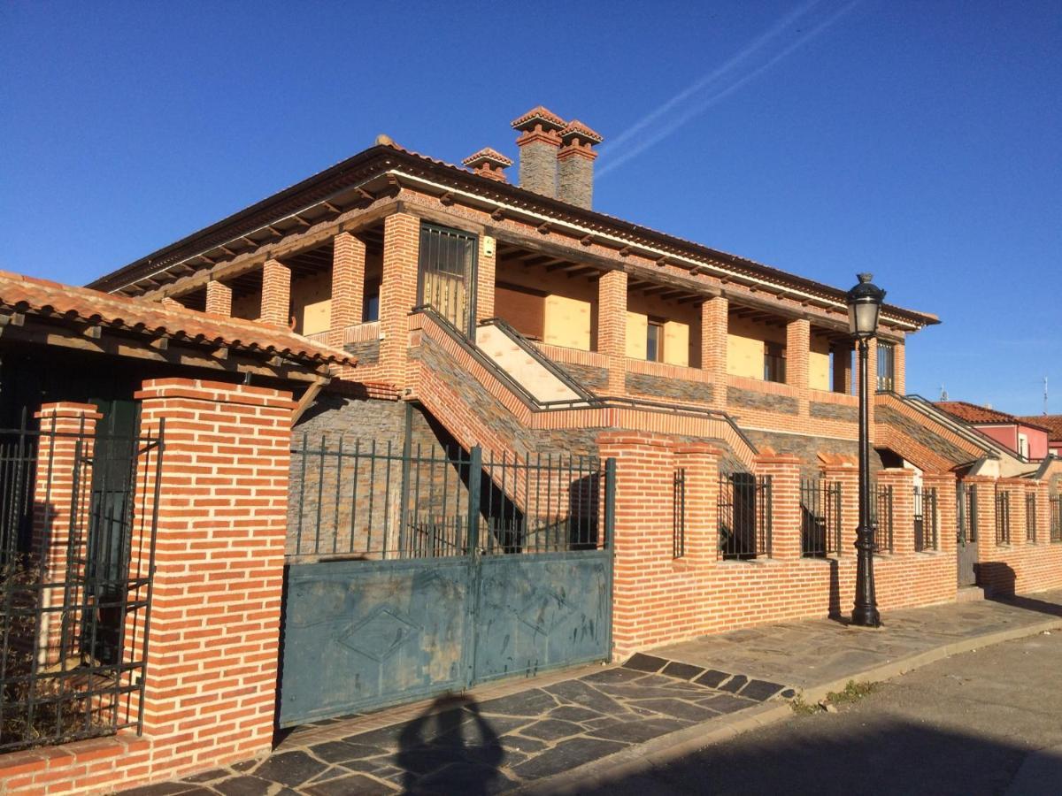 Villas De Miranda Miranda de Azan Exterior photo